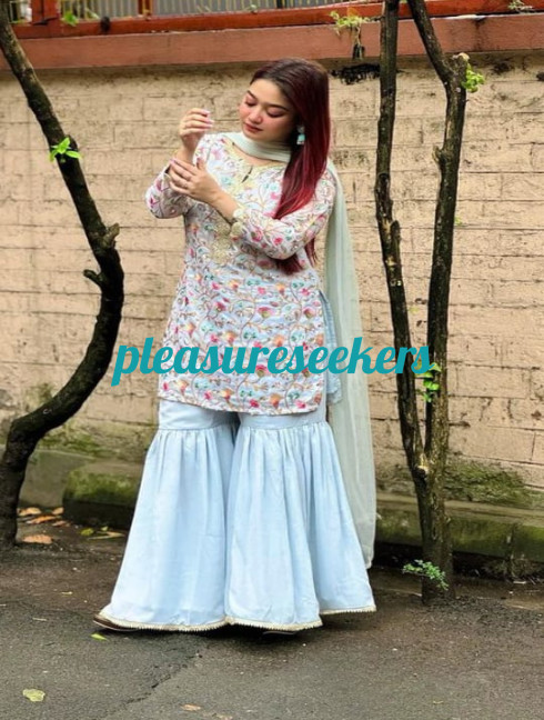 {@$pp->phone.' '.@$pp->name.'-Escort '.@$pp->city->name.' -Pleasure Seekers'}}