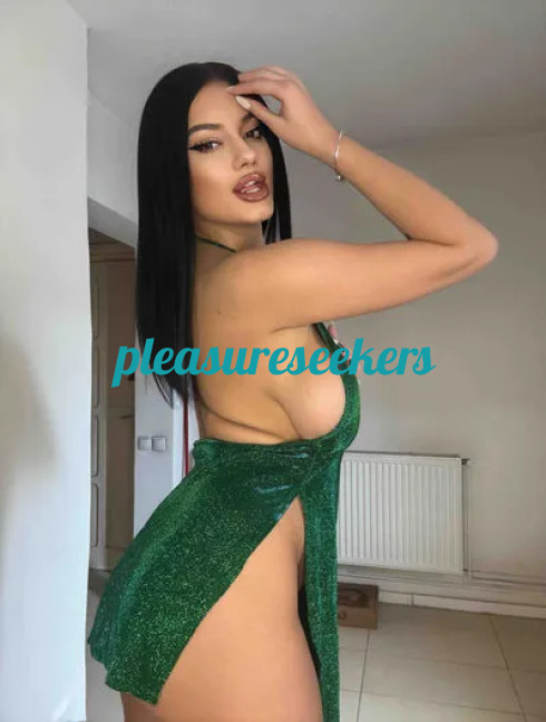 {@$pp->phone.' '.@$pp->name.'-Escort '.@$pp->city->name.' -Pleasure Seekers'}}